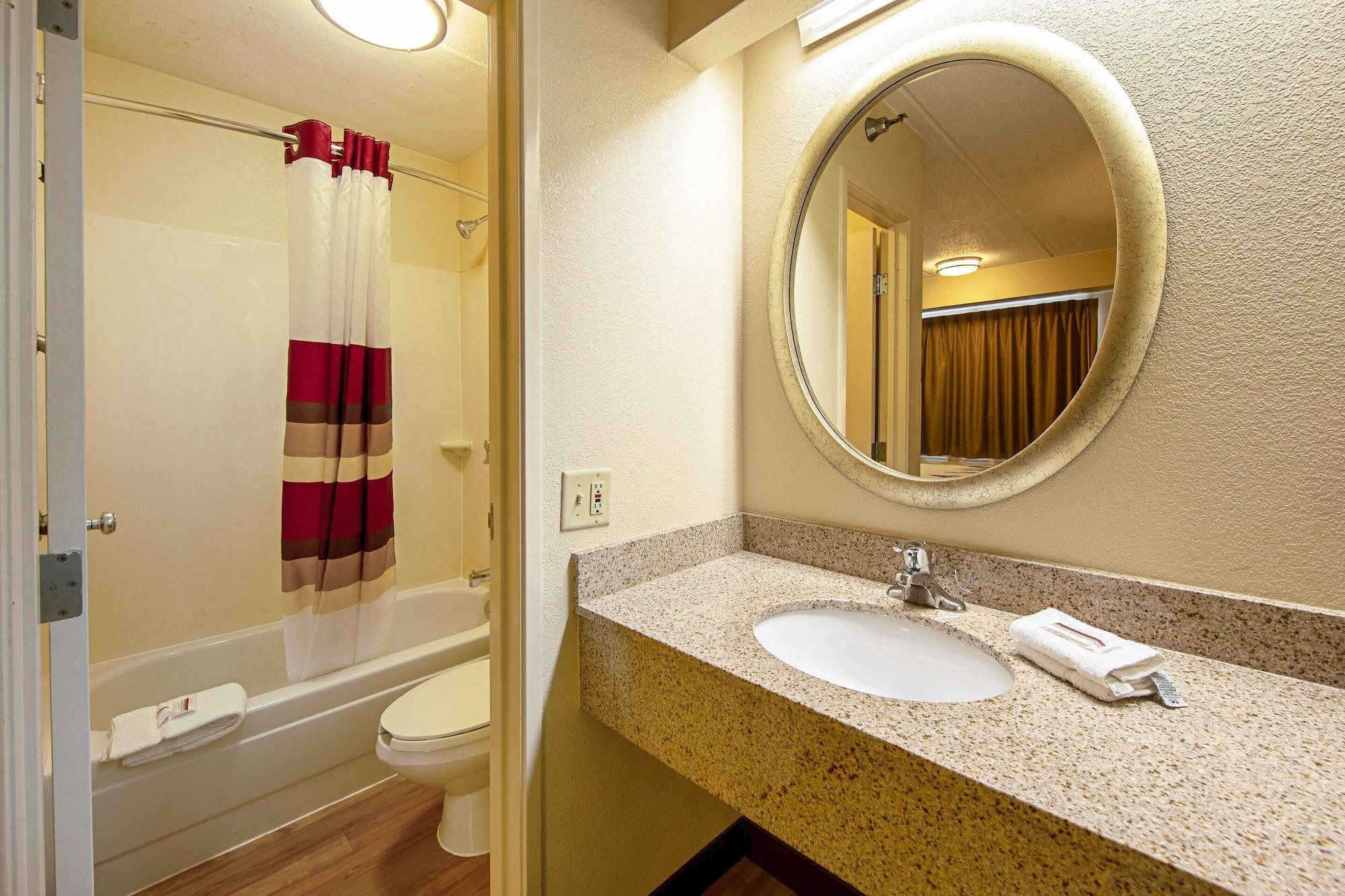 Red Roof Inn Johnson City Extérieur photo